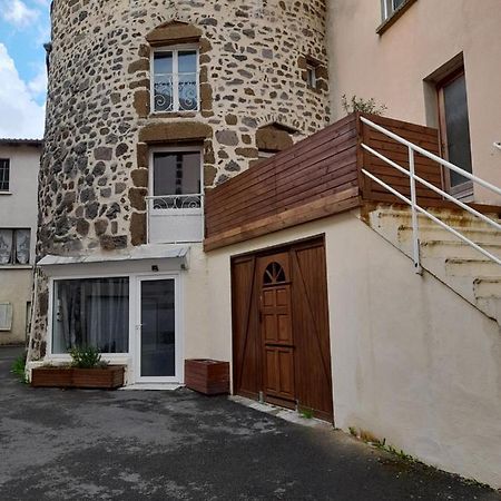 Apartament Tour Medievale De L'An Mille Loudes Zewnętrze zdjęcie