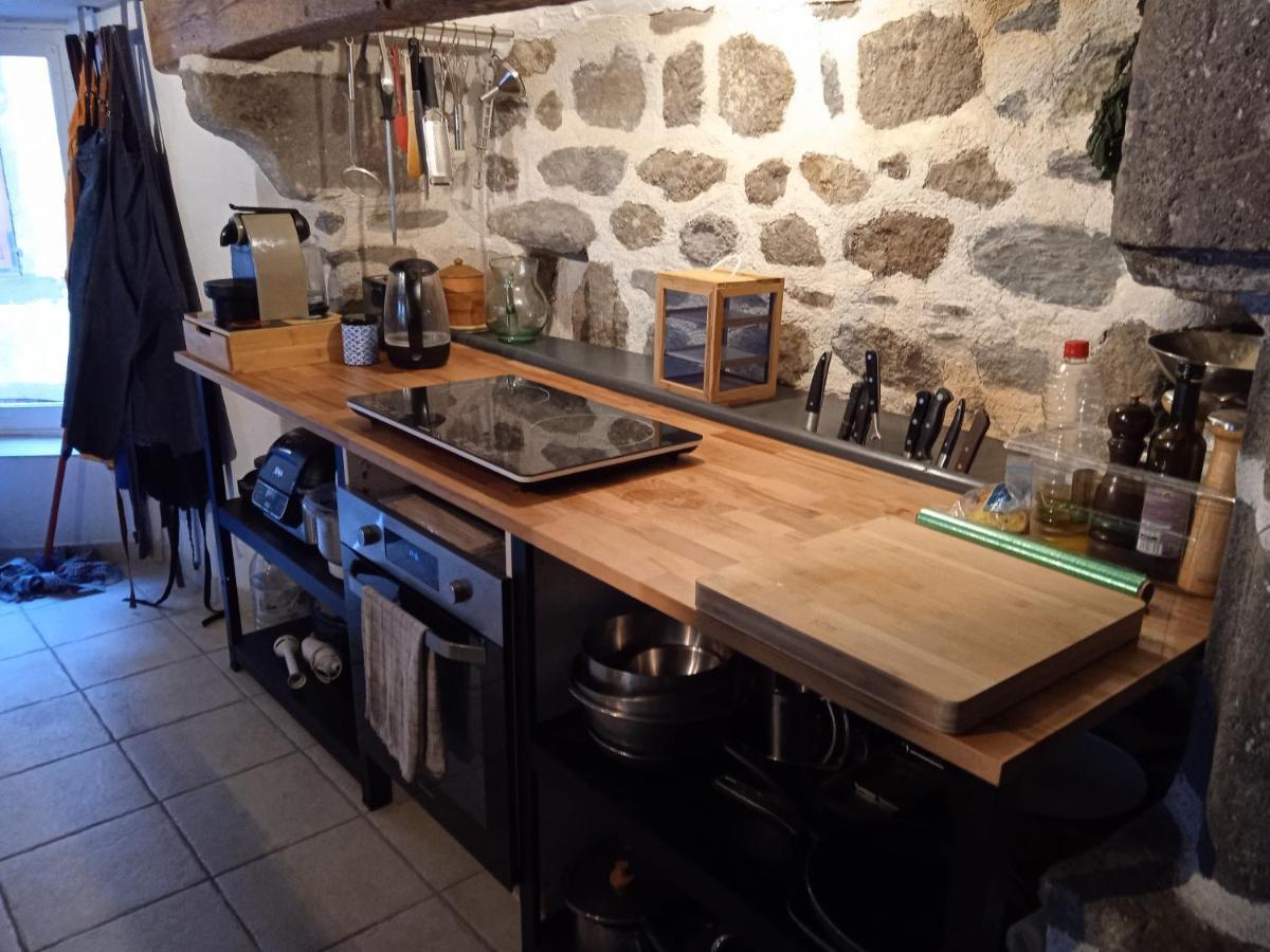 Apartament Tour Medievale De L'An Mille Loudes Zewnętrze zdjęcie